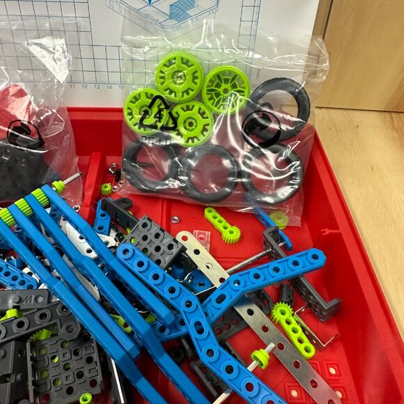Meccano Erector Set Building Kit With Gears & Wheels For Creative Construction P - Picture 4 of 4